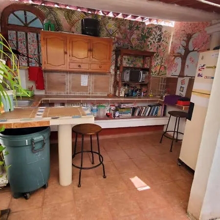 El Hogar De Gloria Hotel